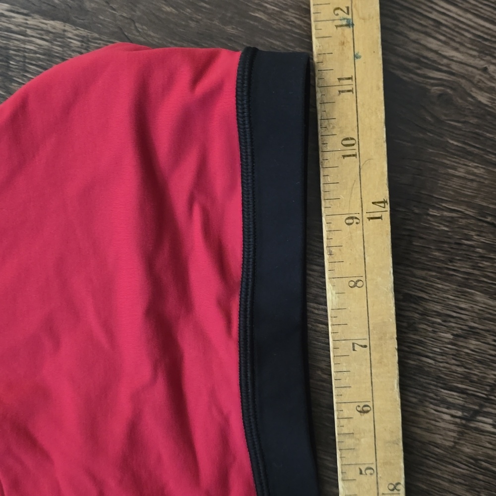 LULULEMON Athletica Sz 4 Women's Red and Black‎ Sports Bra Sheer Straps - Picture 3 of 5